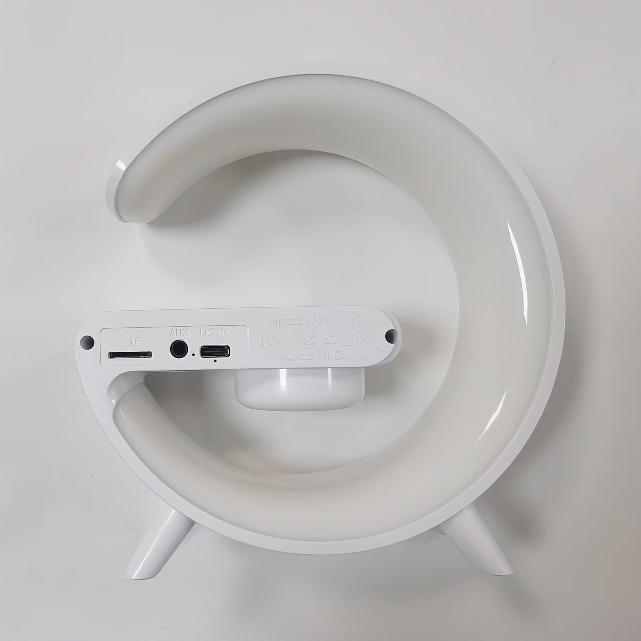 Smart Bedside Hub – Sleep Wake Rhythm Light, Wireless Charger & Speaker